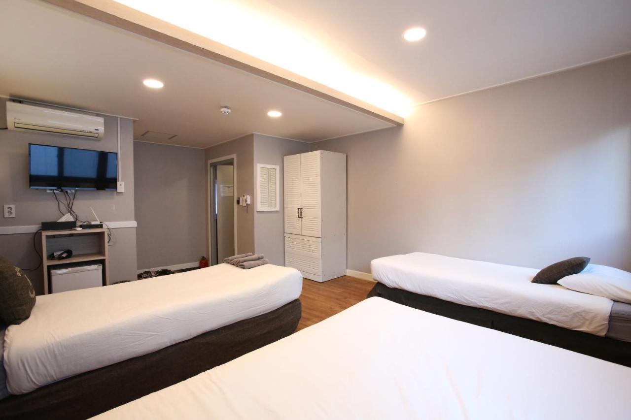 K-Guesthouse Seomyeon 1 ปูซาน ภายนอก รูปภาพ